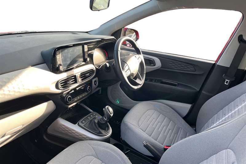 Used Hyundai i10 2023 for sale - 77134120: Photo 2