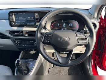 Used Hyundai i10 2023 for sale - 77134120: Photo