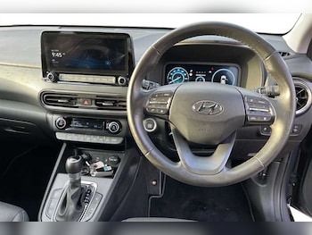 Used Hyundai KONA 2023 for sale - 77164301: Photo