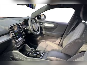 Used Volvo XC40 2022 for sale - 78074603: Photo
