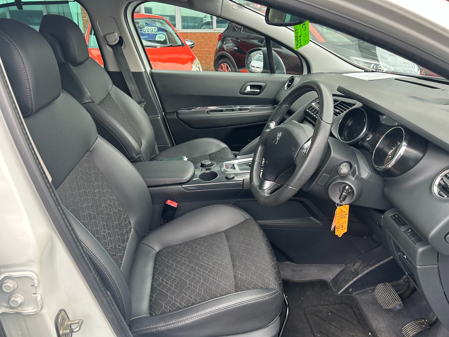 Used Peugeot 3008 2015 for sale - 78122101: Photo 4