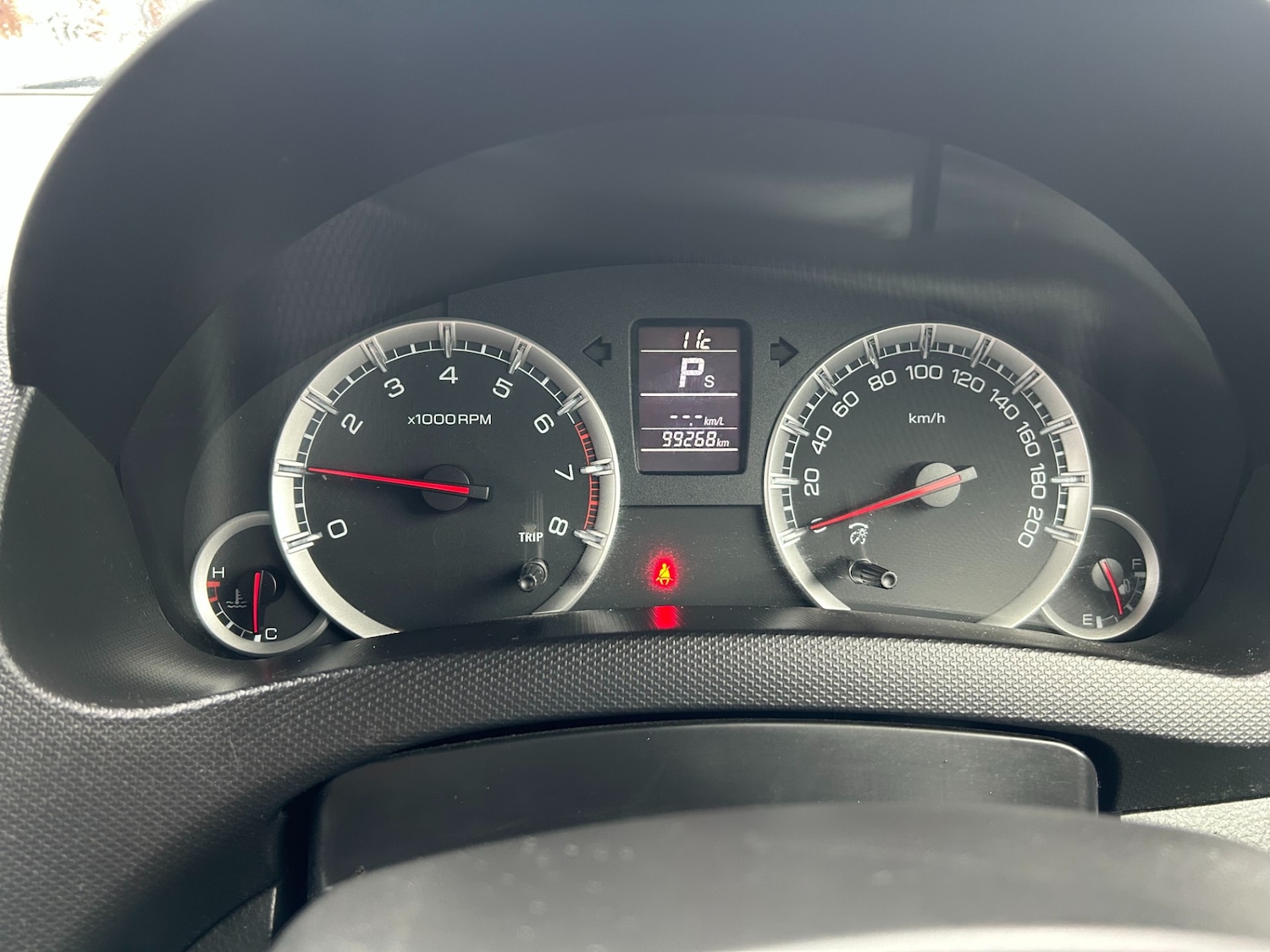 Used Suzuki Swift 2025 for sale - 78122858: Photo 9