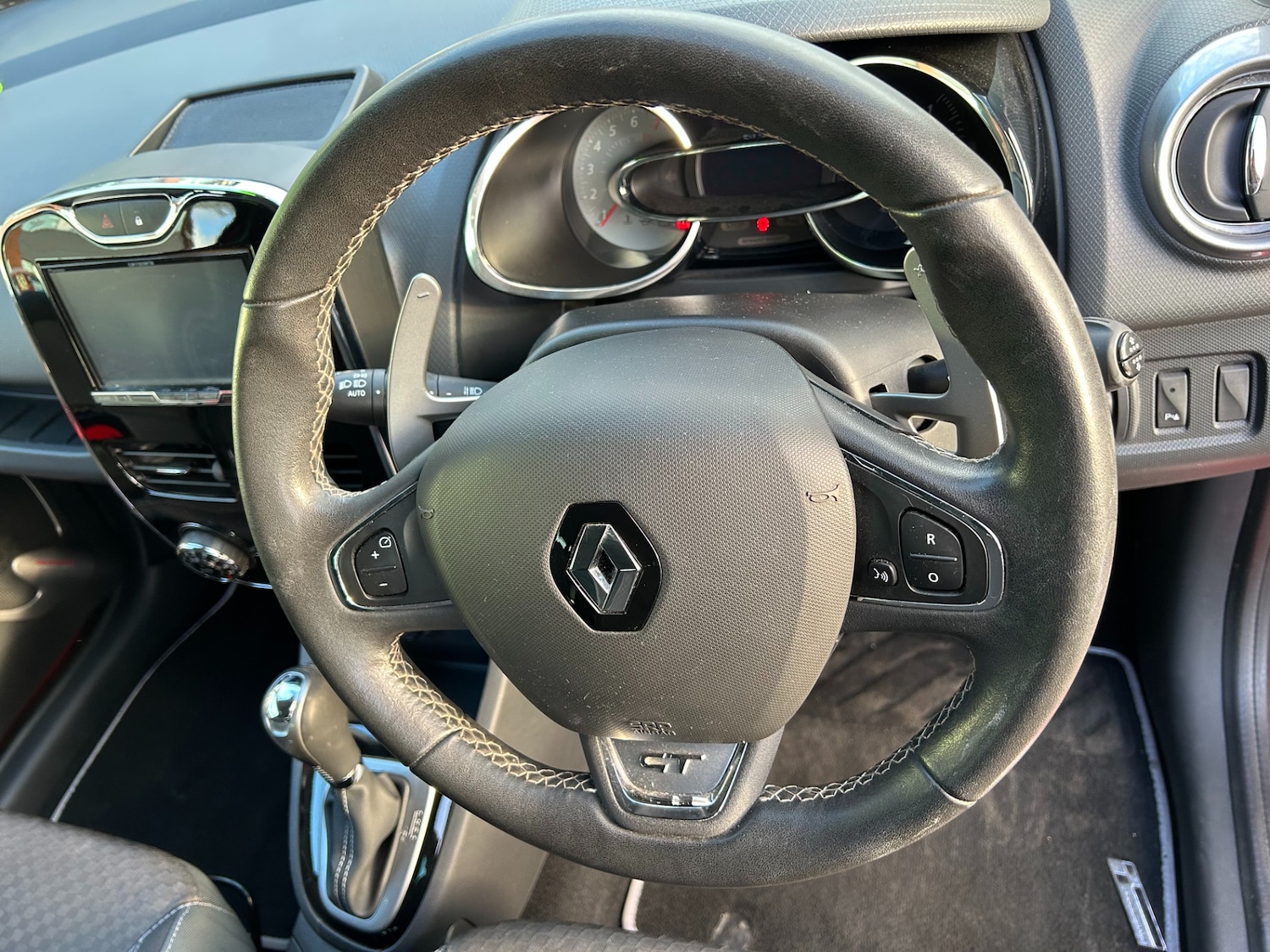 Used Renault Clio 2026 for sale - 78108050: Photo 14