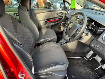 Used Renault Clio 2015 for sale - 78108050: Photo