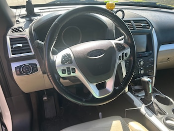 Used Ford Explorer undefined for sale - 78340942: Photo