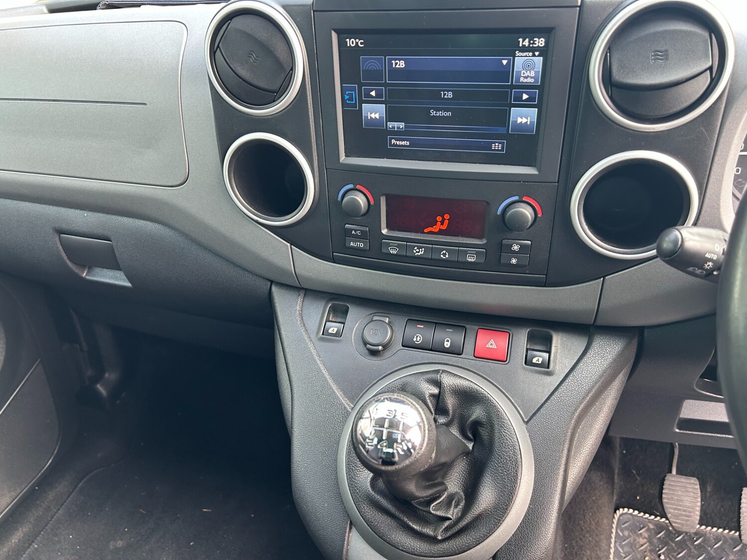 Used Peugeot Partner Tepee 2016 for sale - 78108436: Photo 10