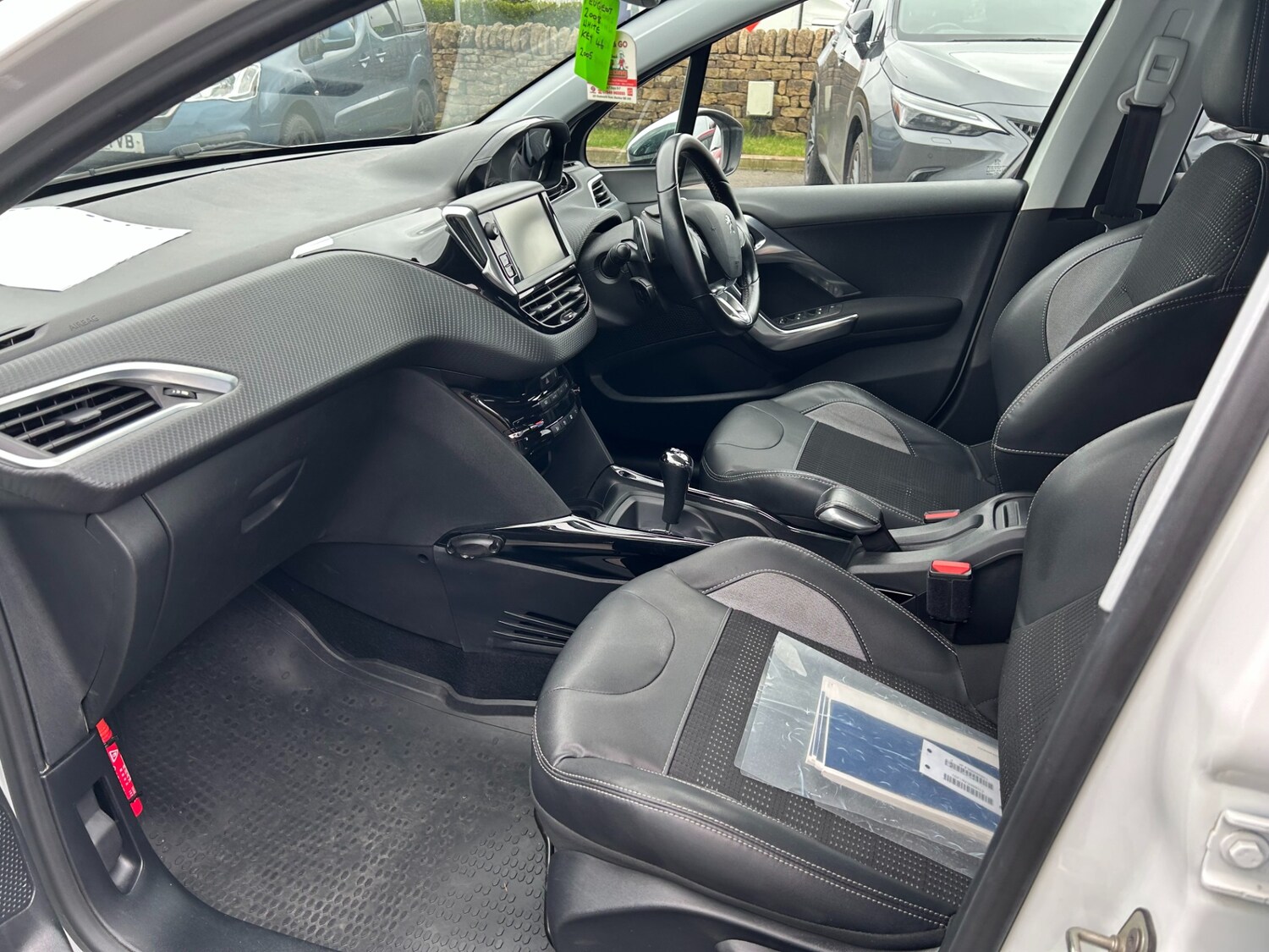 Used Peugeot 2008 2026 for sale - 78121943: Photo 14