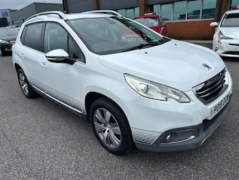 Used Peugeot 2008 2015 for sale - 78121943: Photo