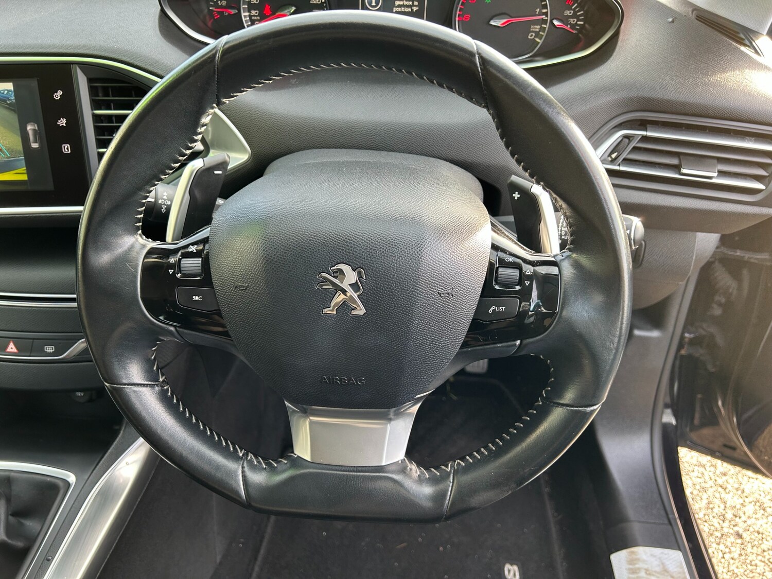 Used Peugeot 308 2017 for sale - 78122312: Photo 18