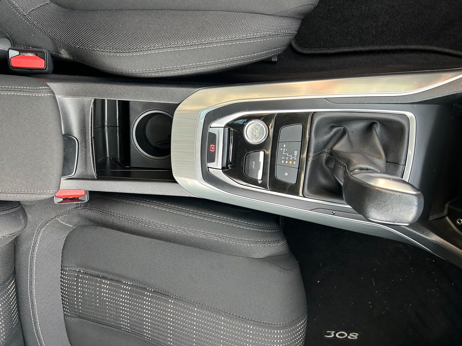 Used Peugeot 308 2017 for sale - 78122312: Photo 22