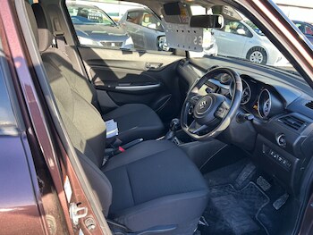 Used Suzuki Swift 2018 for sale - 78121656: Photo