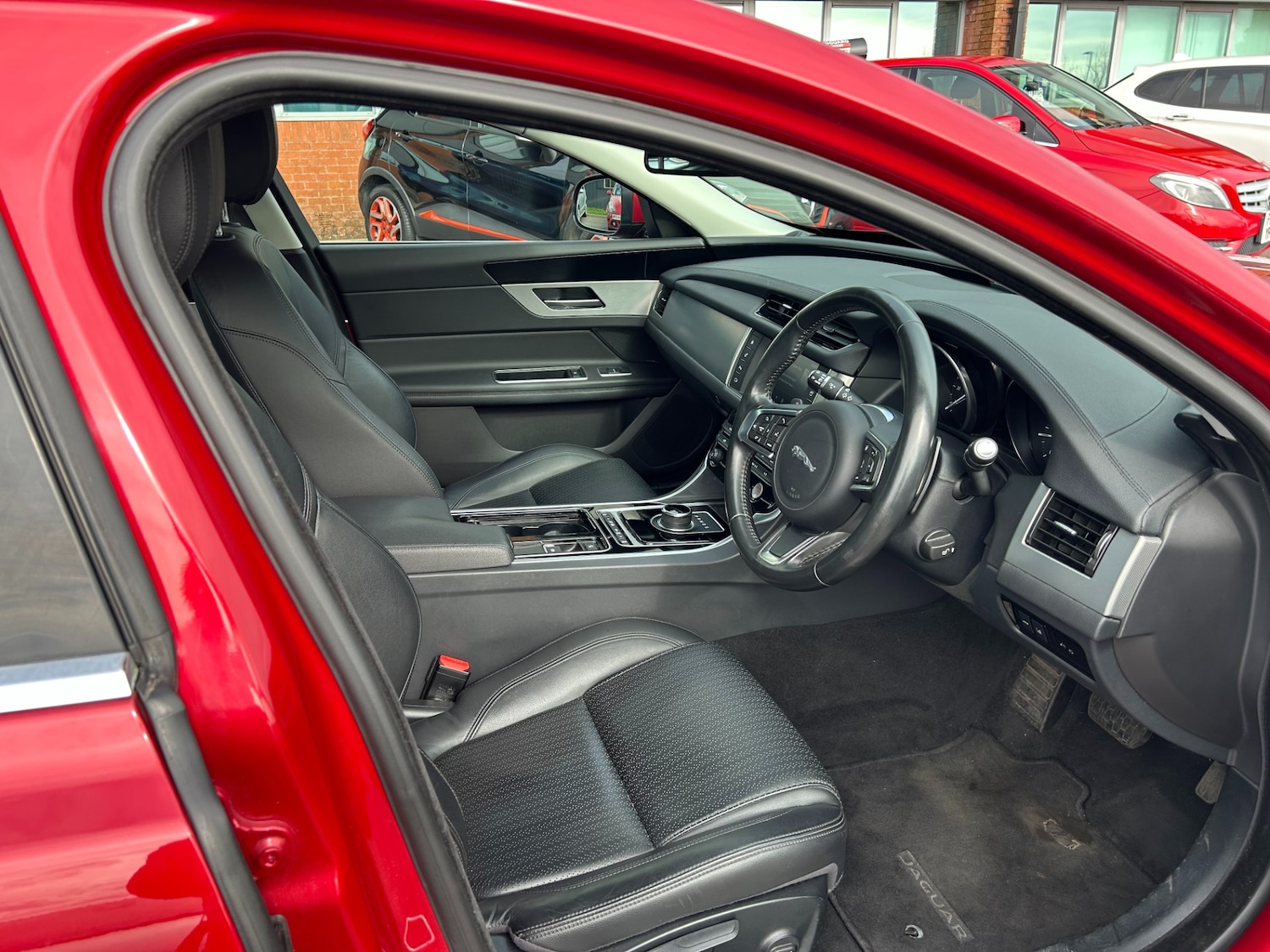 Used Jaguar XF 2017 for sale - 78123219: Photo 14