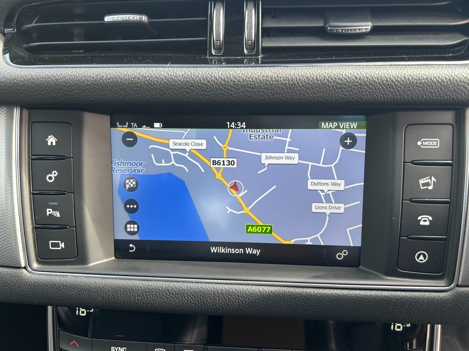 Used Jaguar XF 2017 for sale - 78123219: Photo 4