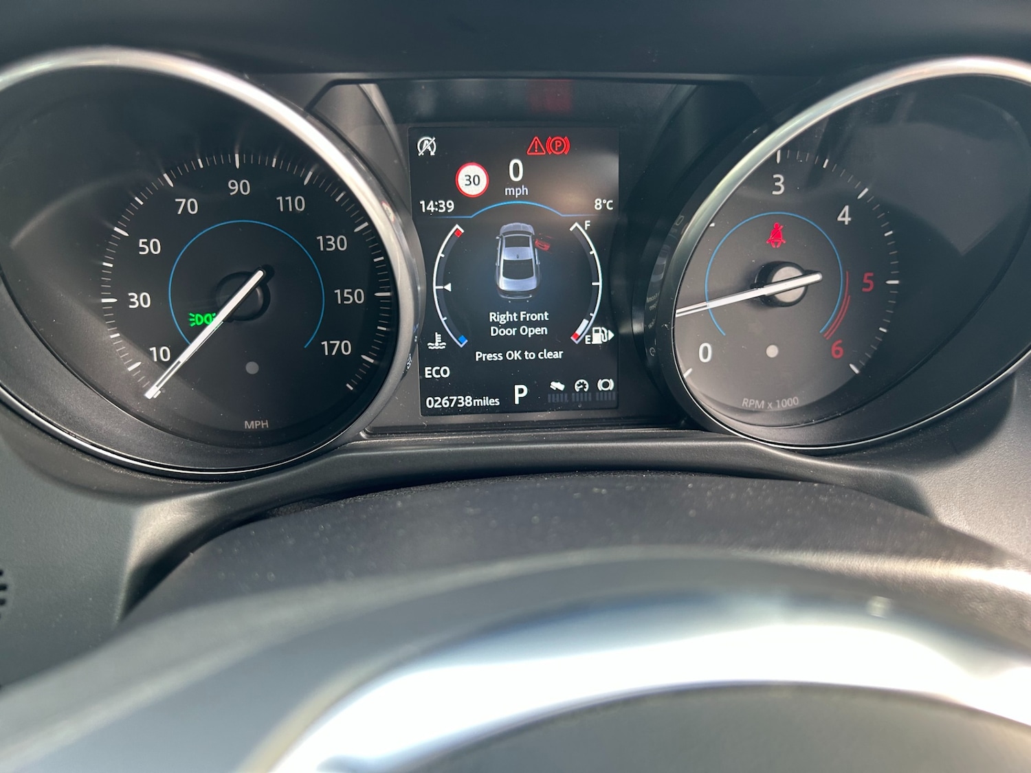 Used Jaguar XF 2017 for sale - 78123219: Photo 5