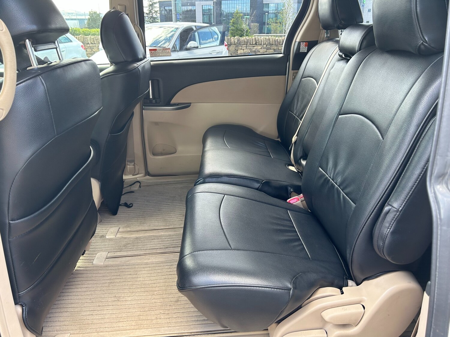 Used Toyota Estima 2015 for sale - 78107940: Photo 10