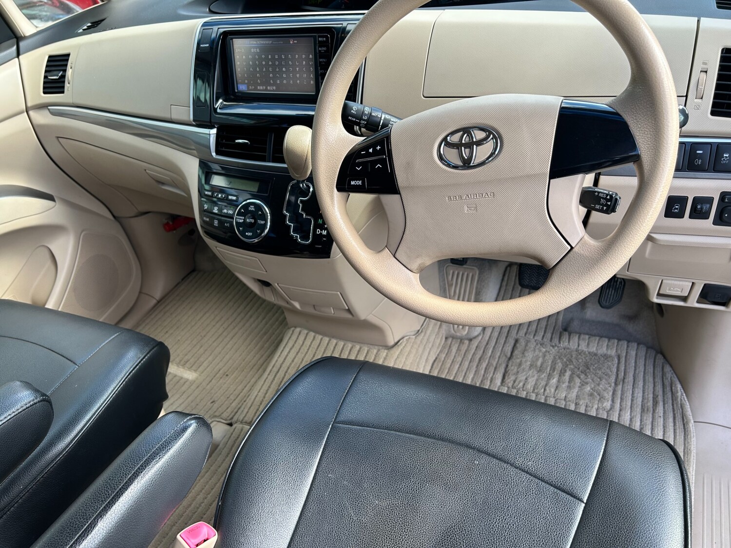 Used Toyota Estima 2015 for sale - 78107940: Photo 12