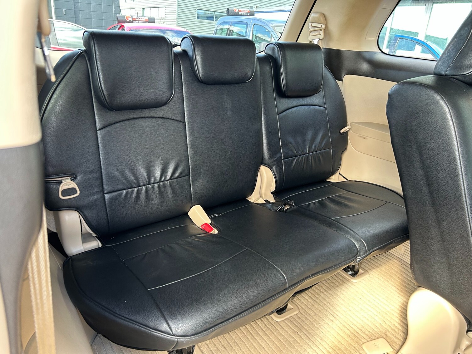 Used Toyota Estima 2015 for sale - 78107940: Photo 15