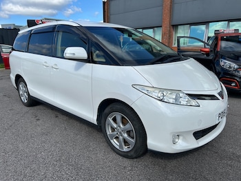 Used Toyota Estima 2015 for sale - 78107940: Photo