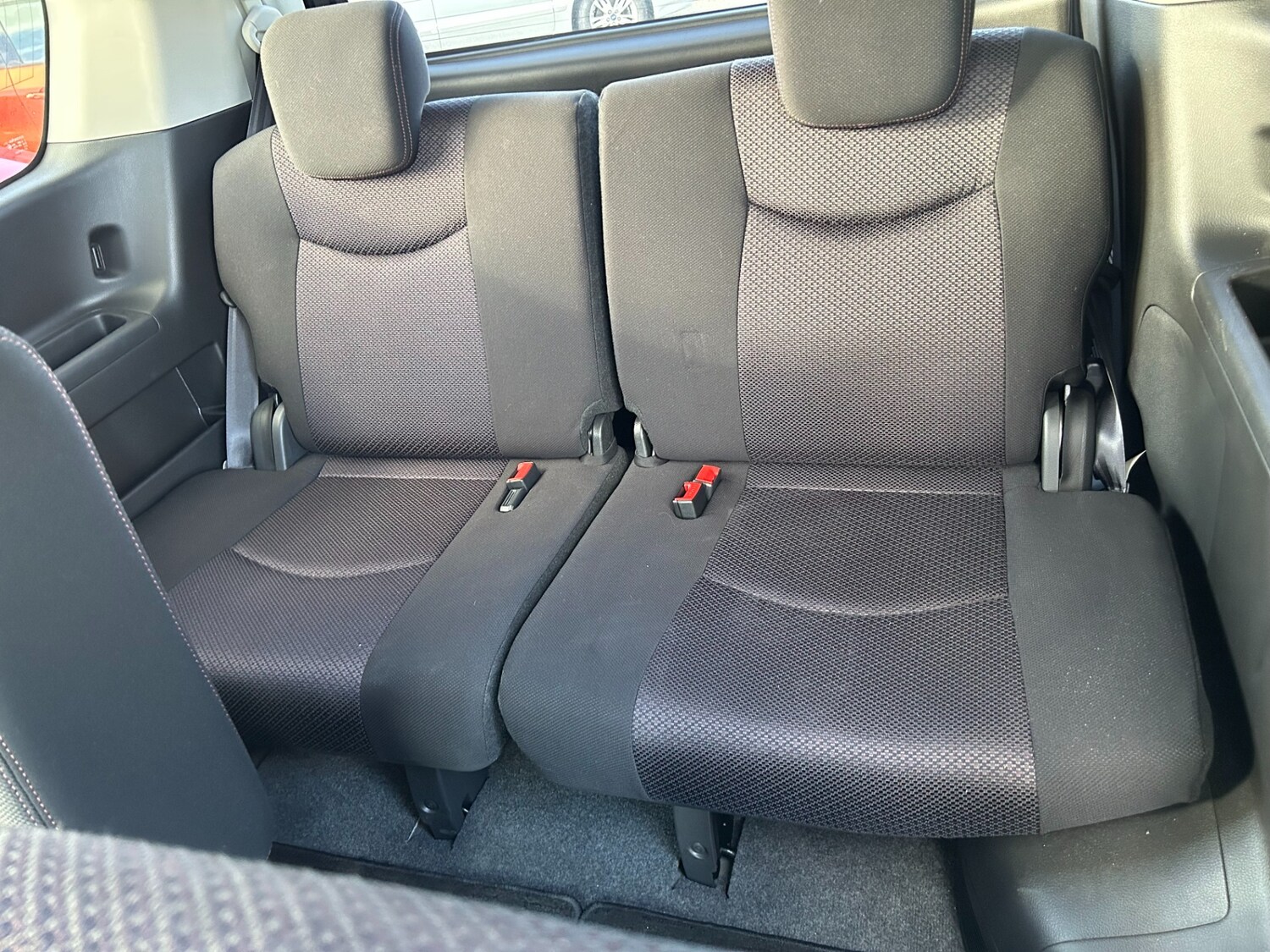 Used Nissan Serena 2025 for sale - 78092961: Photo 21