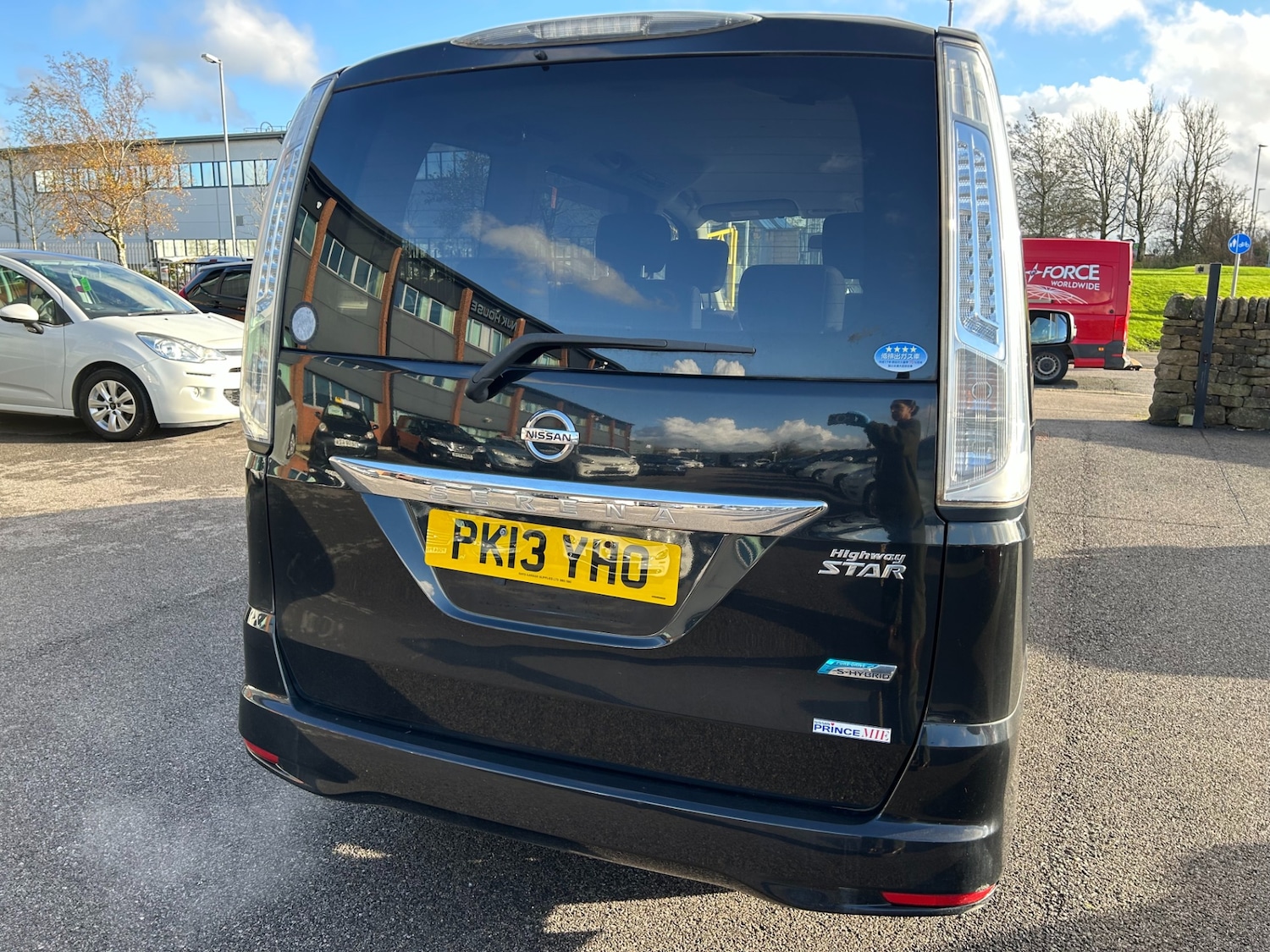 Used Nissan Serena 2025 for sale - 78092961: Photo 5