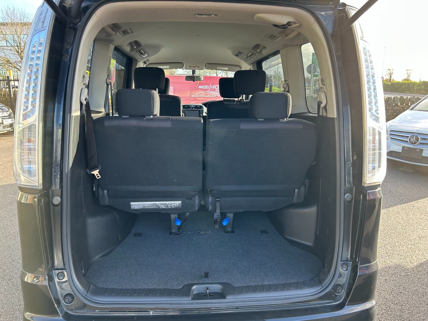 Used Nissan Serena 2025 for sale - 78092961: Photo 7