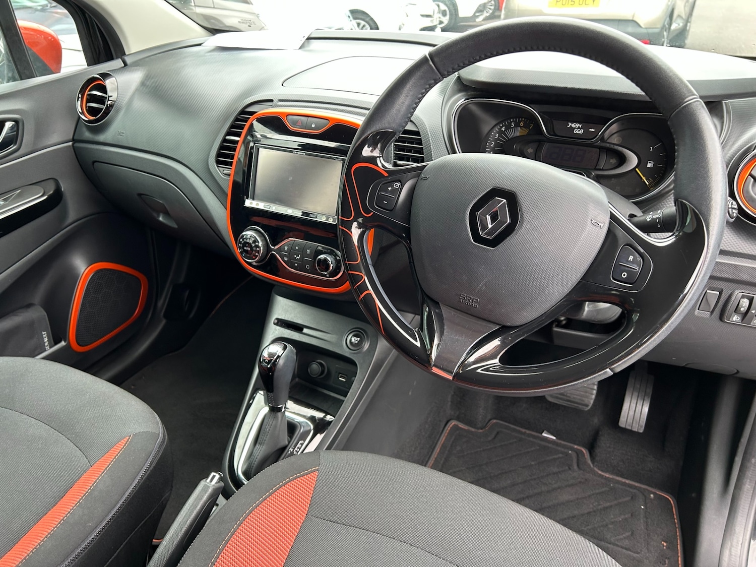 Used Renault Captur 2026 for sale - 78108398: Photo 8