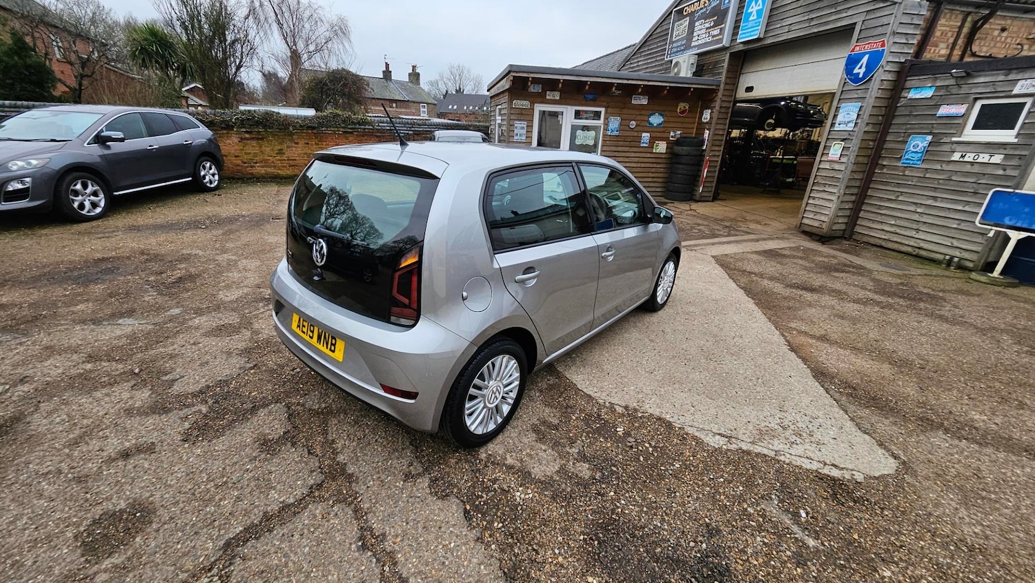 Used Volkswagen up! 2019 for sale - 77323705: Photo 5
