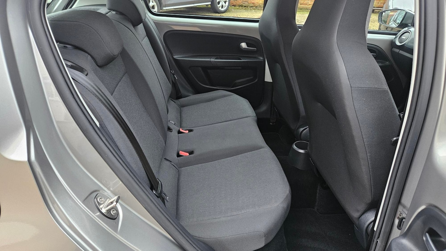 Used Volkswagen up! 2019 for sale - 77323705: Photo 9