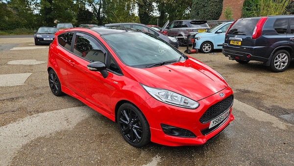 Used Ford Fiesta 2016 for sale - 76206466: Photo 1