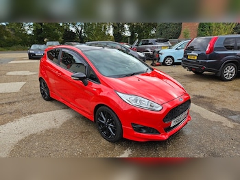 Used Ford Fiesta 2016 for sale - 76206466: Photo