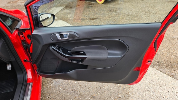 Used Ford Fiesta 2016 for sale - 76206466: Photo 5