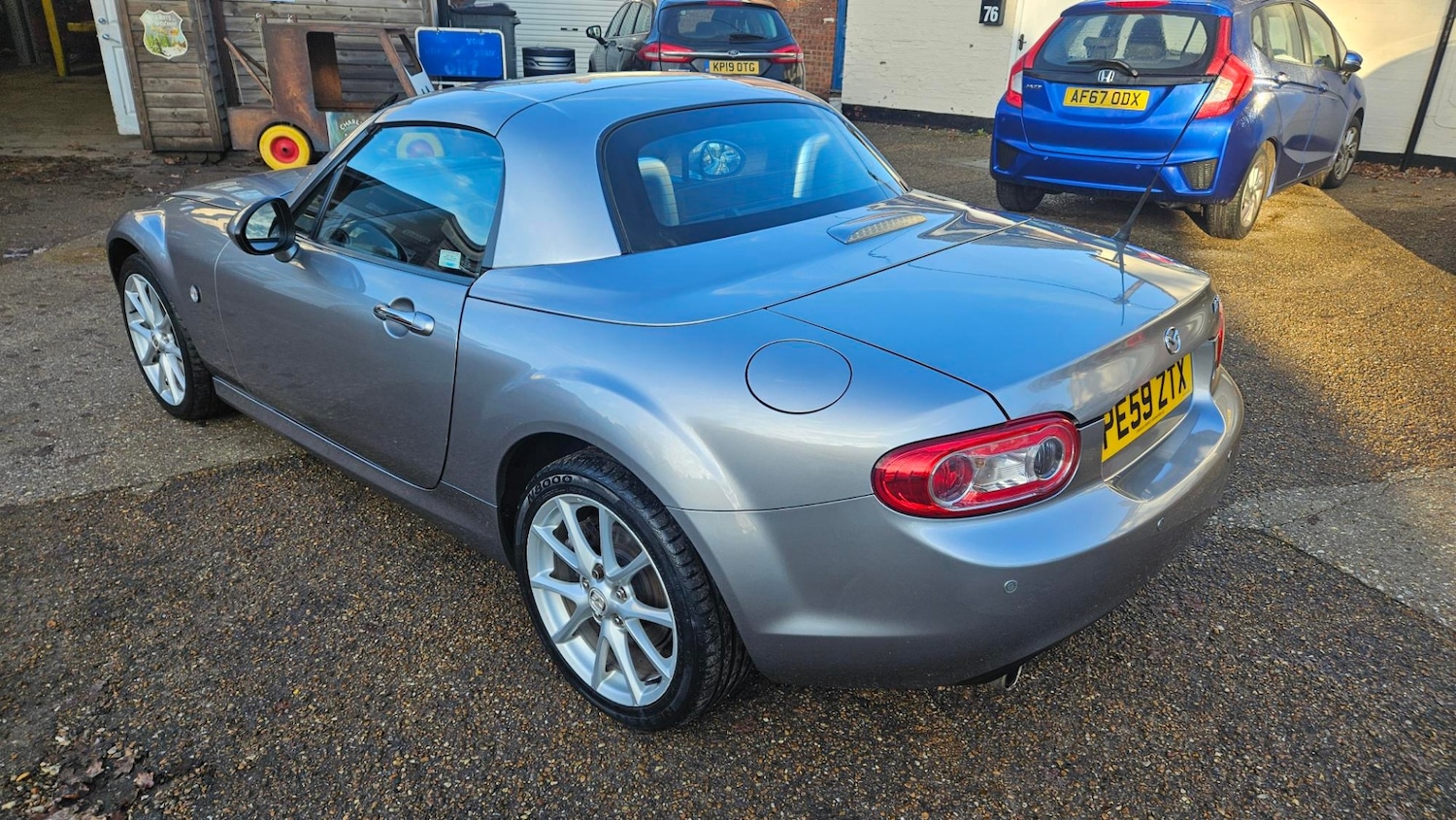Used Mazda MX-5 2009 for sale - 76706200: Photo 3