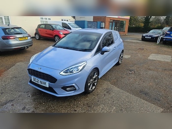 Used Ford Fiesta 2021 for sale - 76692894: Photo