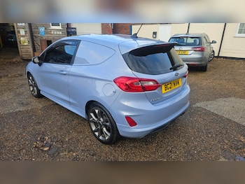 Used Ford Fiesta 2021 for sale - 76692894: Photo