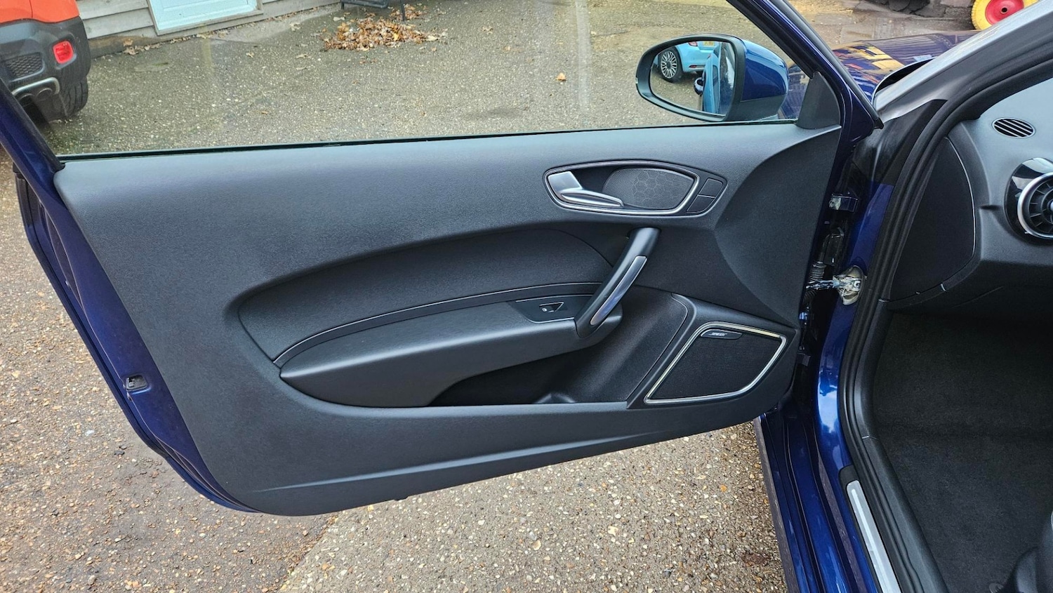 Used Audi A1 2010 for sale - 76329456: Photo 10