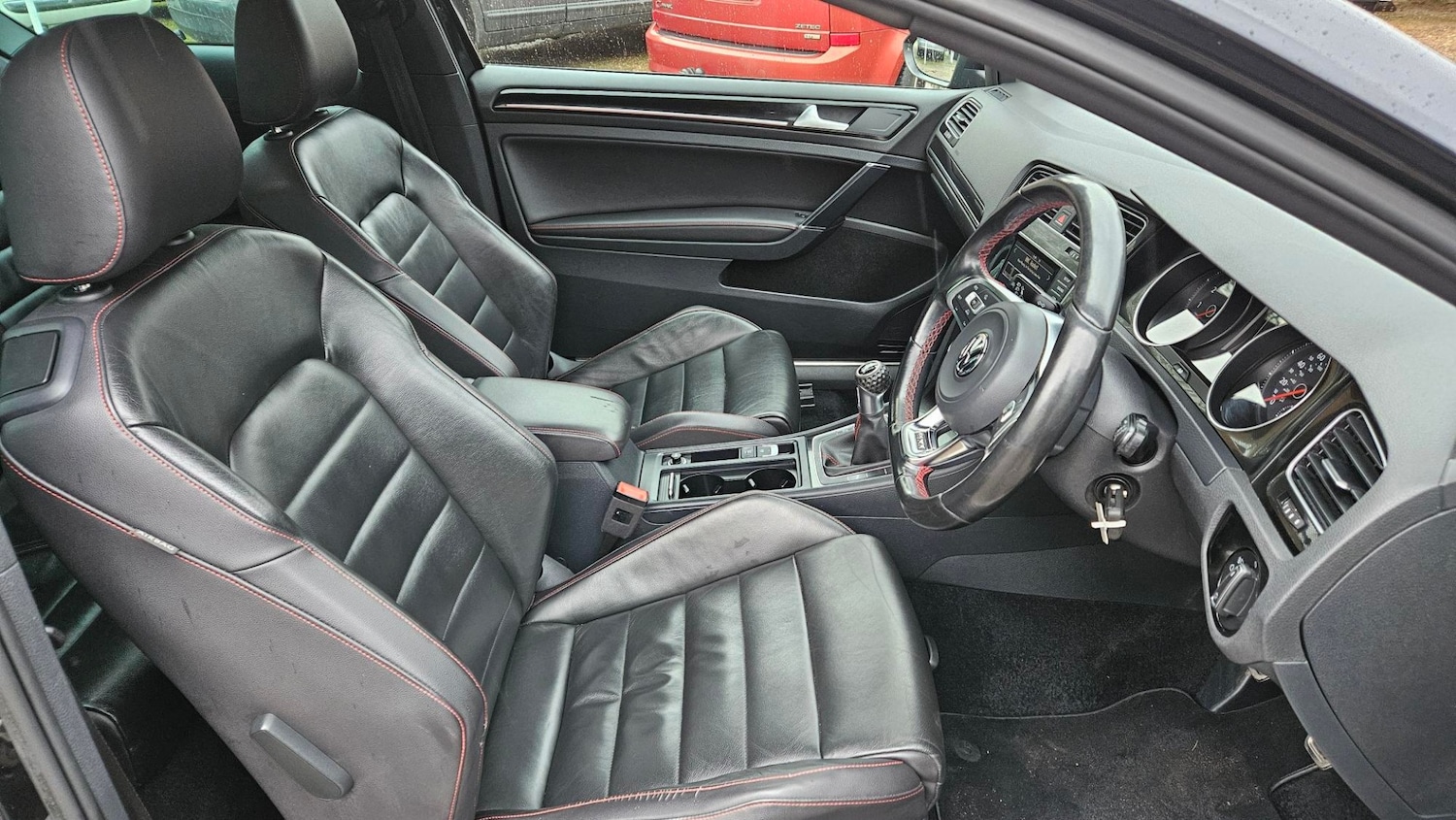 Used Volkswagen Golf 2014 for sale - 77541339: Photo 6