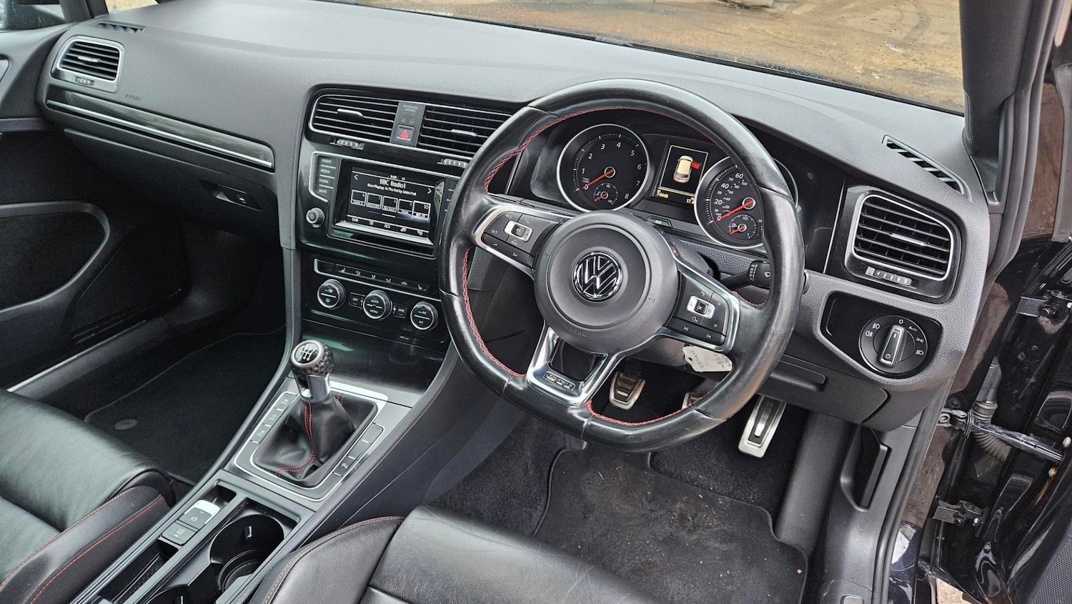 Used Volkswagen Golf 2014 for sale - 77541339: Photo 7