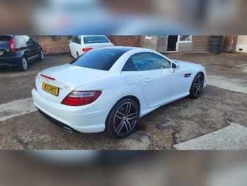 Used Mercedes-Benz SLK 2013 for sale - 79809707: Photo