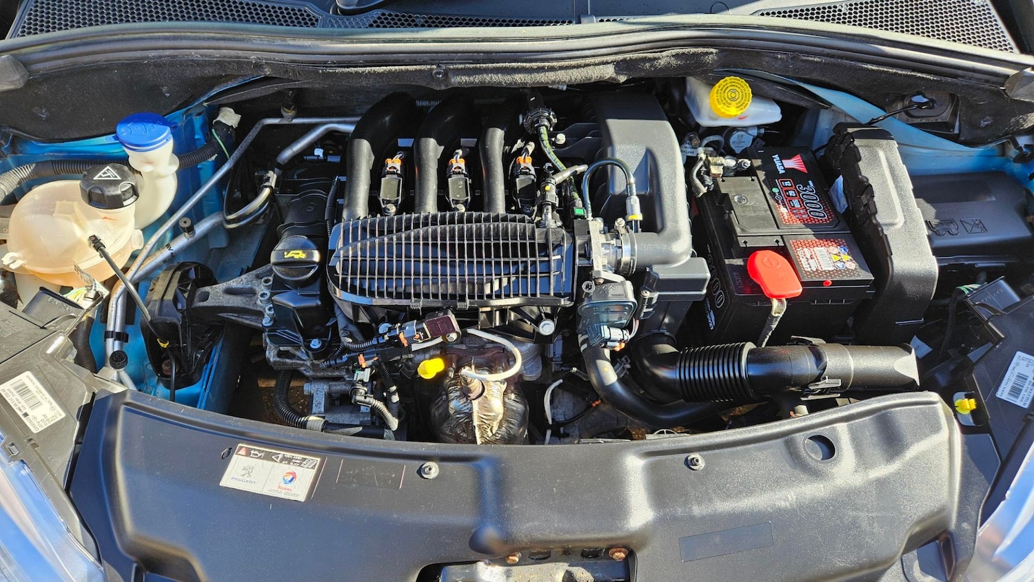 Used Peugeot 208 2012 for sale - 76364005: Photo 12