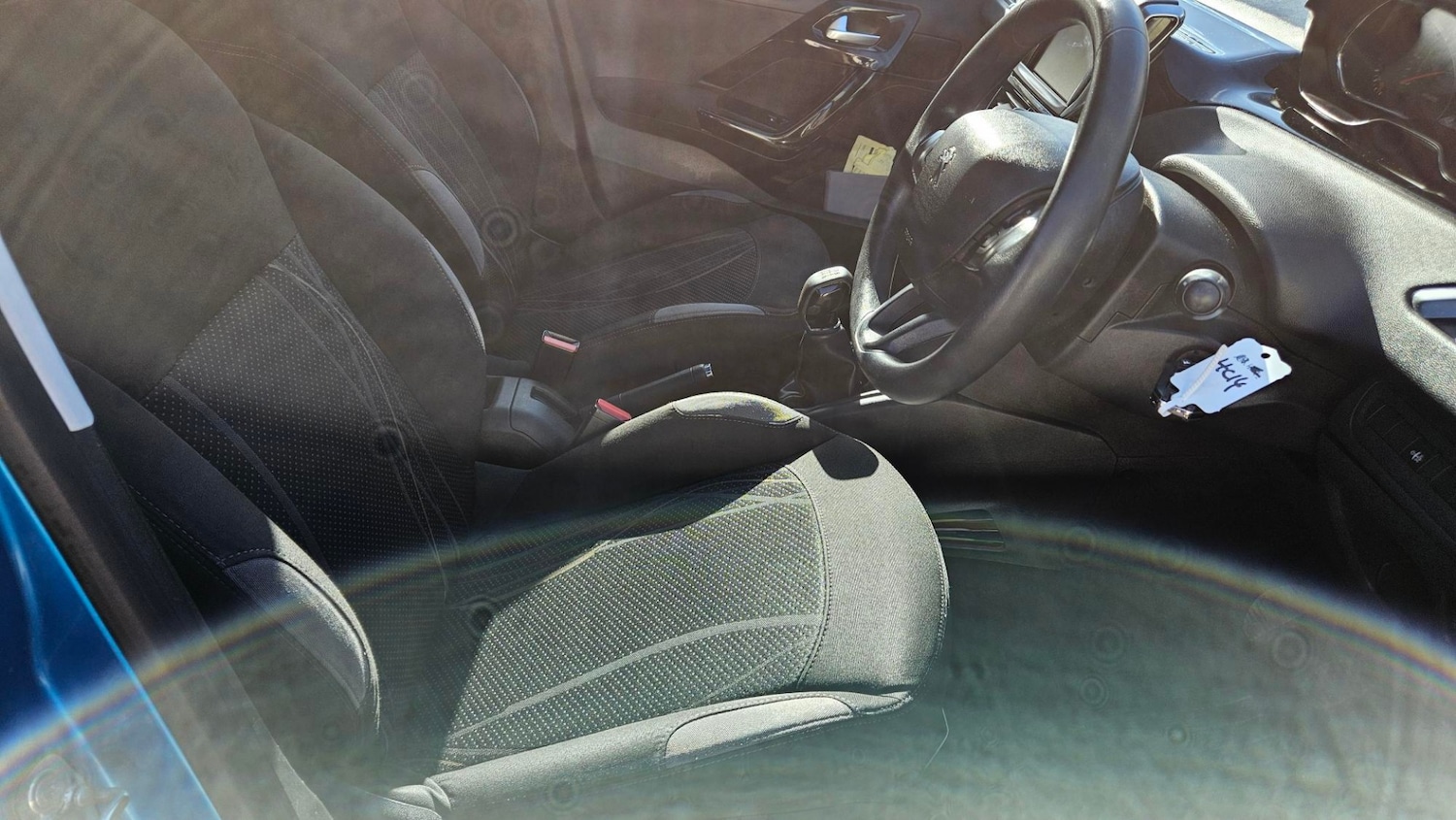 Used Peugeot 208 2012 for sale - 76364005: Photo 6