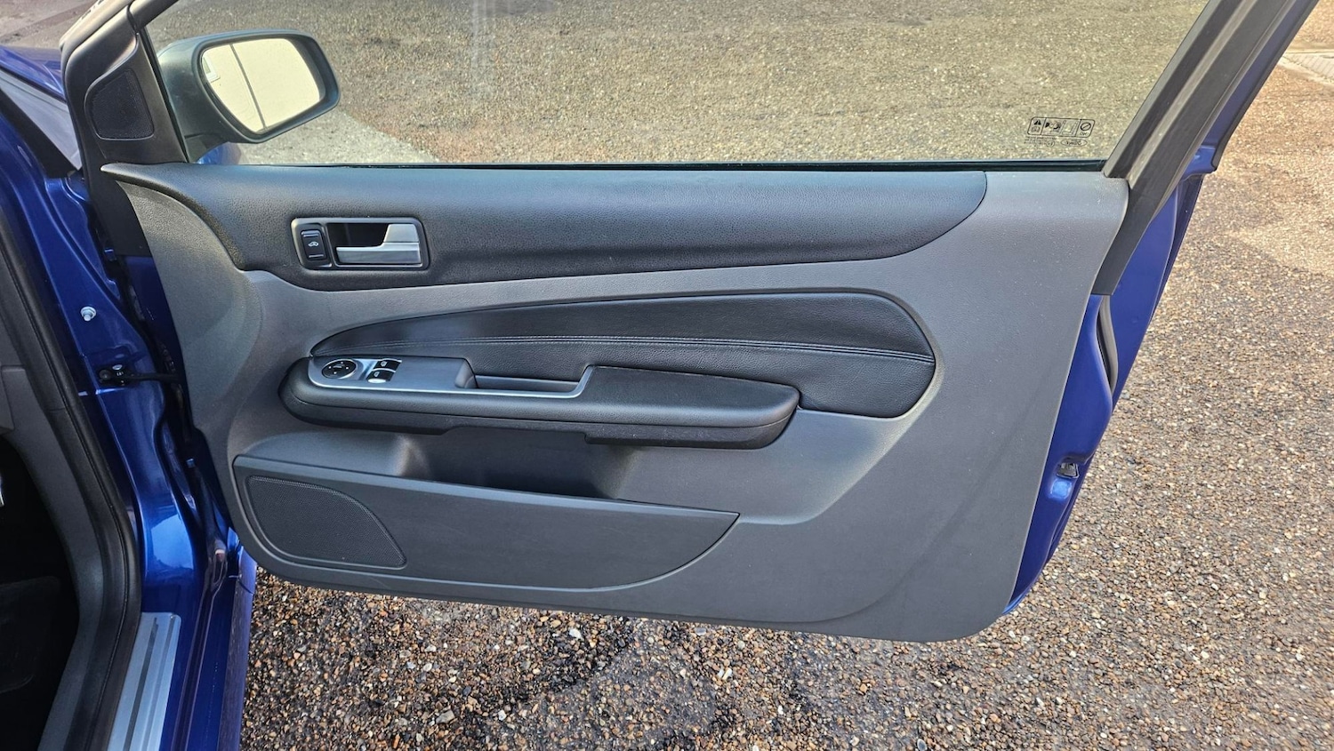 Used Ford Focus 2006 for sale - 77023266: Photo 5