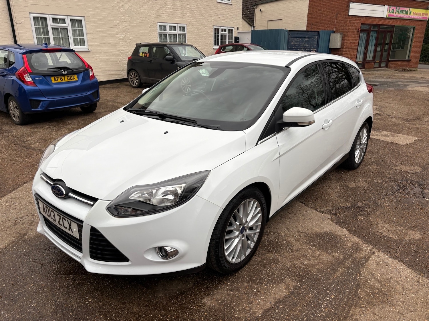 Used Ford Focus 2013 for sale - 77640394: Photo 2