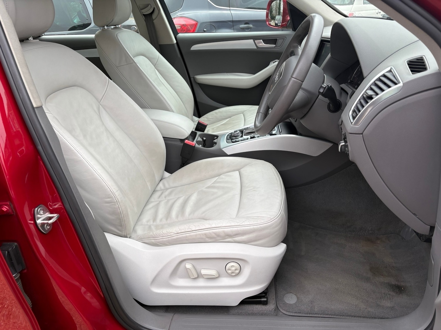 Used Audi Q5 2009 for sale - 77803232: Photo 6