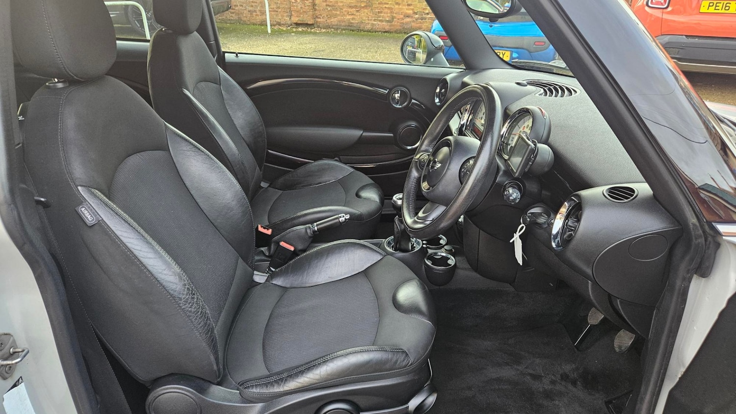 Used MINI Hatch 2012 for sale - 76422082: Photo 6