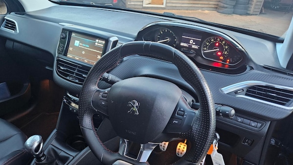 Used Peugeot 208 2019 for sale - 75118442: Photo 7