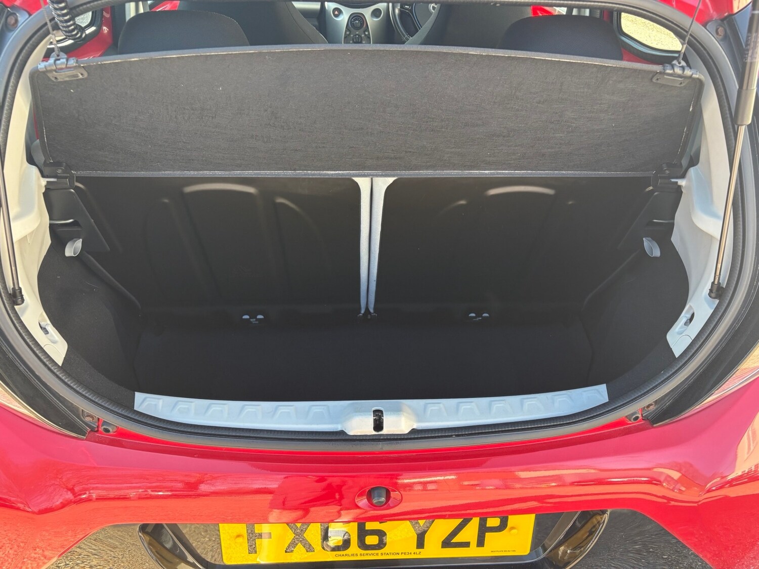 Used Toyota AYGO 2016 for sale - 77932975: Photo 10