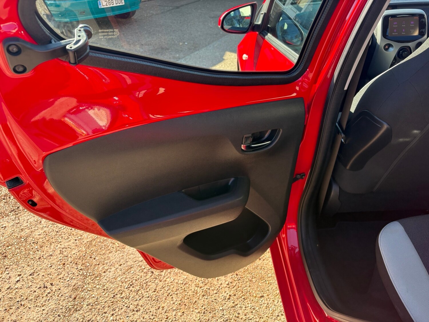 Used Toyota AYGO 2016 for sale - 77932975: Photo 11