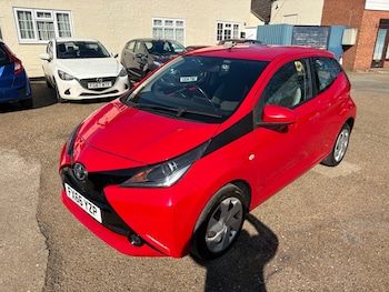 Used Toyota AYGO 2016 for sale - 77932975: Photo
