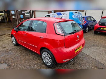 Used Fiat Punto 2014 for sale - 77375990: Photo