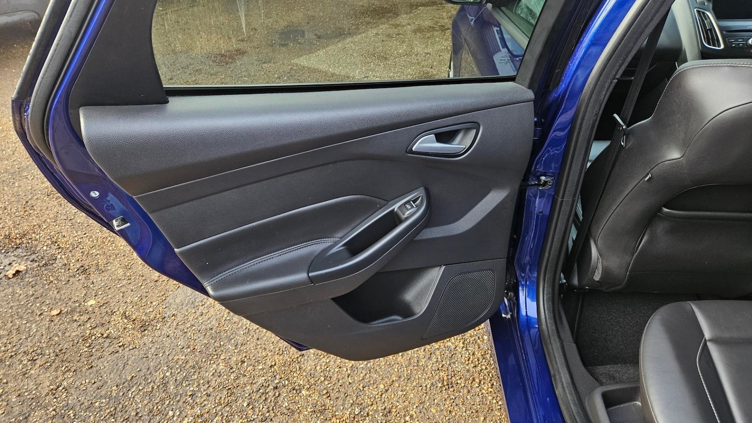 Used Ford Focus 2017 for sale - 76791259: Photo 11